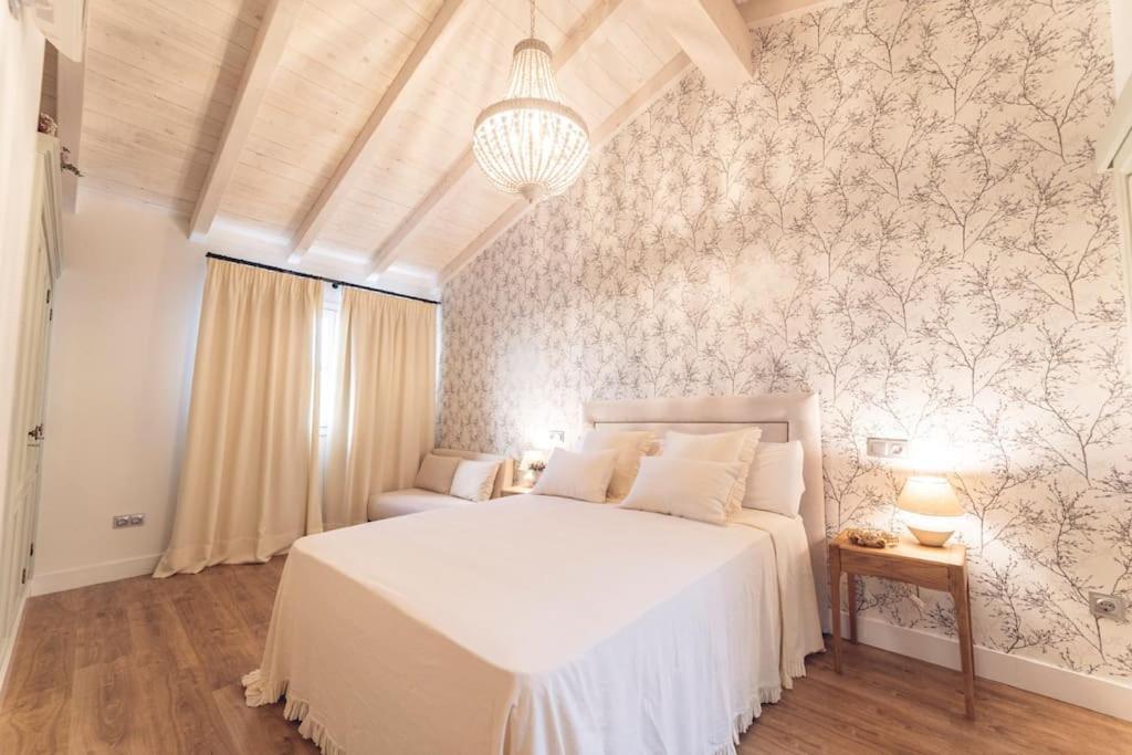 La Casa Del Jardin Βίλα Candeleda Εξωτερικό φωτογραφία